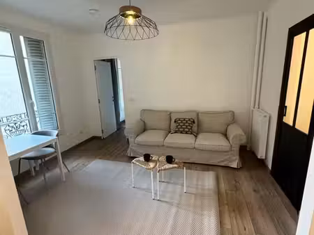 vincennes a louer 2 pièces meublé et équipé