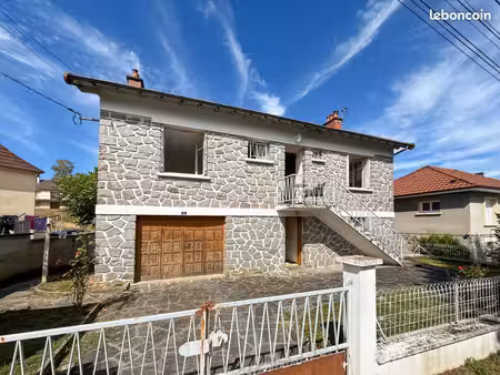 maison 5 pièces 106 m²