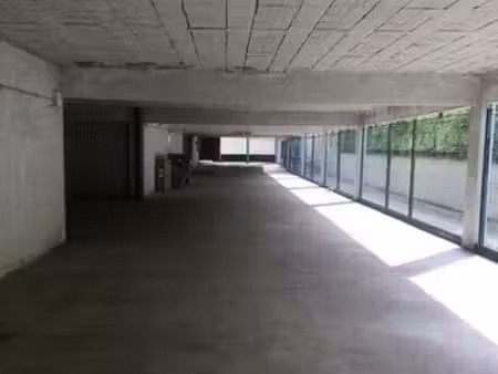 garage fermé et sécurisé en sous-sol rue de mirande à dijon