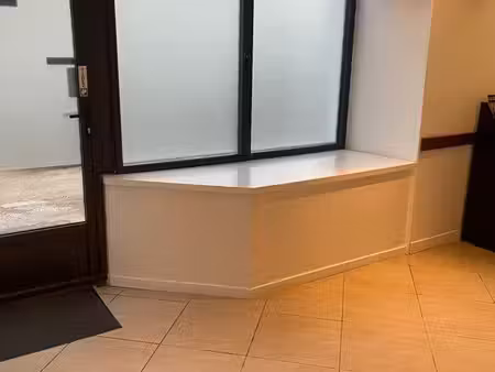 local commercial