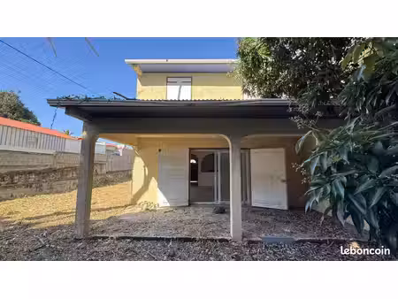 villa 4 pièces 90 m²