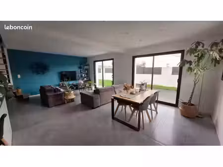 maison t5 à louer