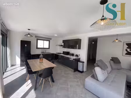 villa 4 pièces 106 m²