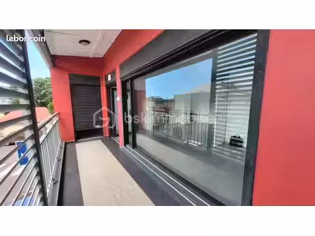 local commercial 110 m²