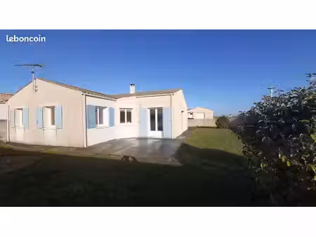 maison de plain pied 82 m2 + 15m2 garage sur 400 m2 de terrain