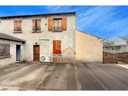 bâtiment 397 m²