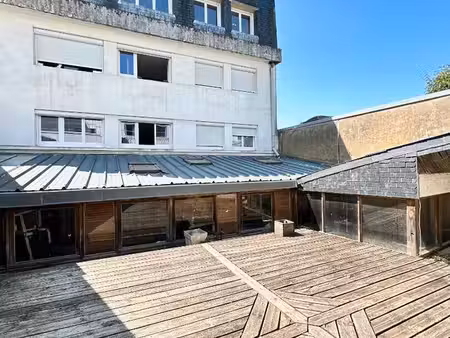 immeuble 24 pièces 567 m²