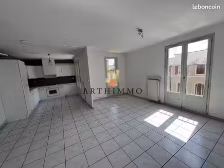 appartement 3 pièces 70 m²