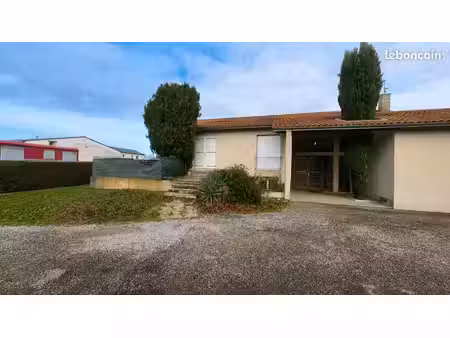 appartement t3 63 3m2 avec 100m2 de jardin