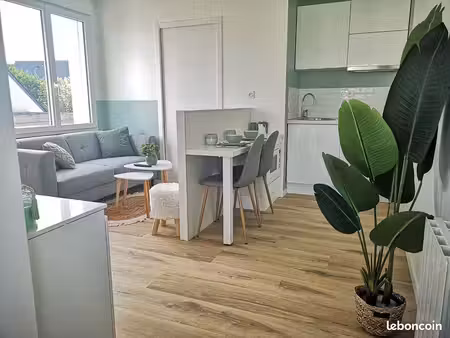 studio meublé avec terrasse et parking