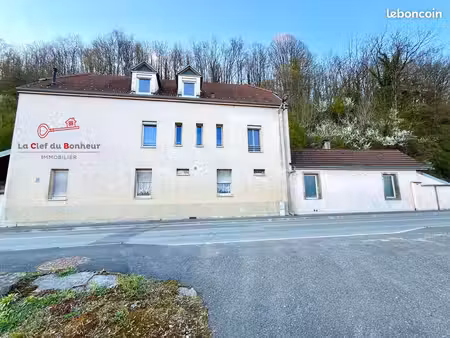 immeuble 10 pièces 234 m²