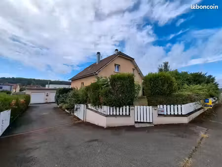 grande maison individuelle