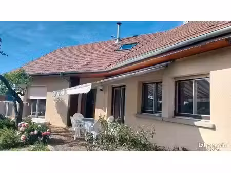 maison secteur montfaucon