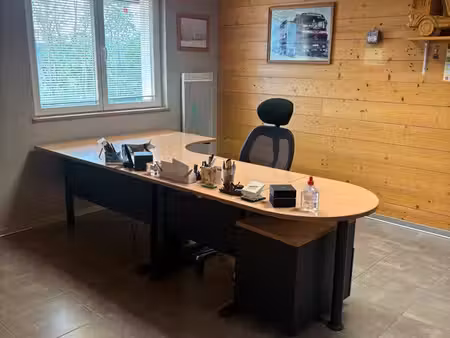 local commercial à louer