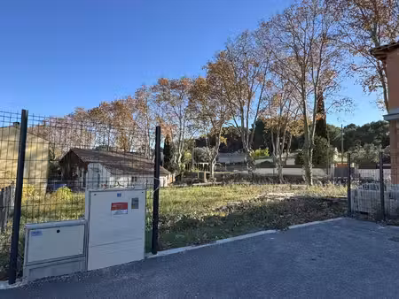 terrain constructible viabilisé à vendre