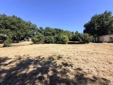 terrain constructible viabilisé à vendre