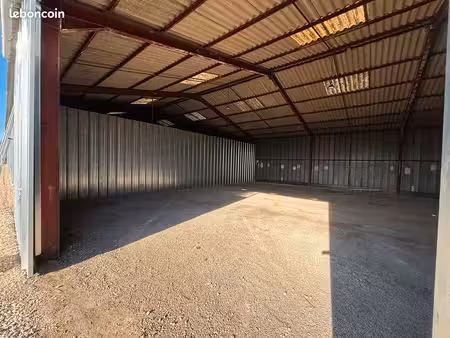 local / entrepôt / hangar / box de stockage grande capacite 75m² - 150m² - 225m²