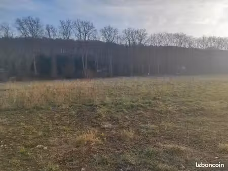 terrain 632 m² montfort sur risle