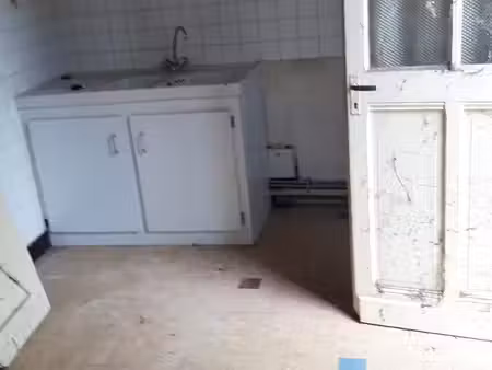 local d'activité 68 m²