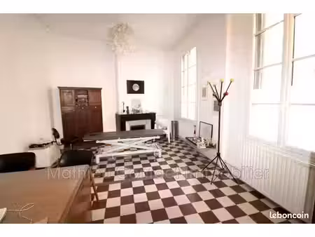 local commercial 45 m² nîmes
