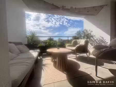 appartement t3  terrasse  aperçu océan