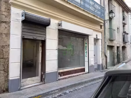 béziers centre-ville – local de 54 m² à rénover avec cour