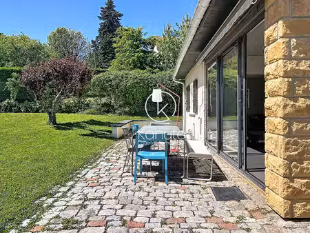 maison avec vue imprenable  saint didier au mont d or  7 pièce(s)  200 m2  1816m2 de terra
