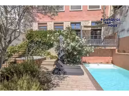maison triplex piscine jacuzzi