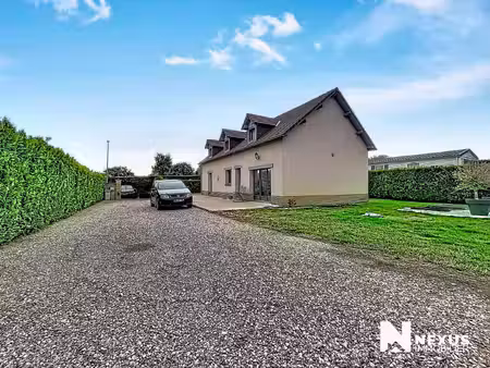 grande maison - jardin - garages