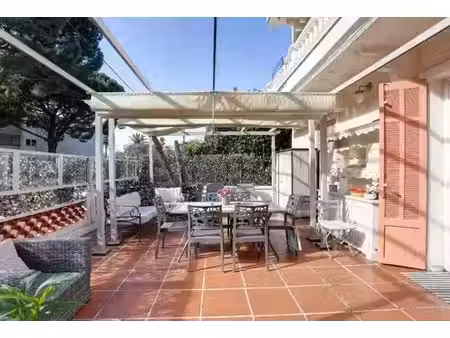vente appartement 8 pièces 170 m² à cannes (06400)  1 220 000 €