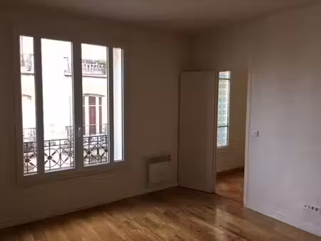studio les lilas - 1 pièce(s) - 25.47 m2
