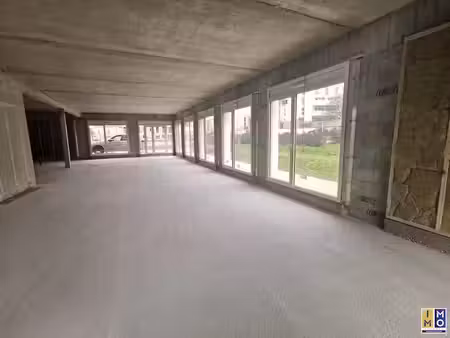 location locaux professionnels 0 pièces 157 m² à bourges (18000)  nan €