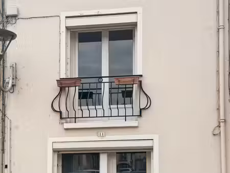 dpt landes (40)  à vendre aire sur l'adour maison de ville t3 de 90 m² habitables + grenie