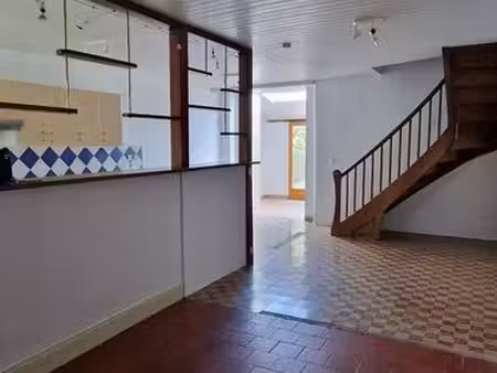 loue maison de ville