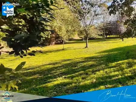 terrain 1 389 m² grazac