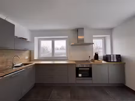 appartement à louer à rue d'amberloup 28 lavacherie (vbe60186)