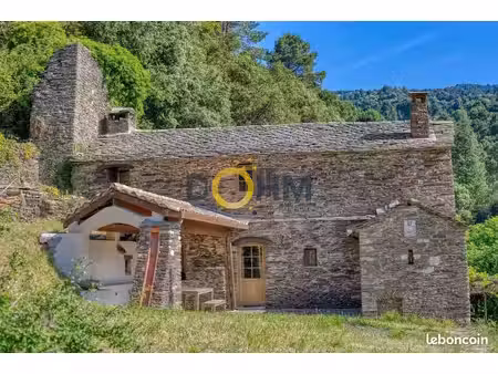 mas 4 pièces 130 m²