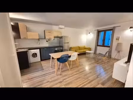 loue t3 meublé  équipé