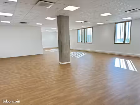 bureaux neufs a louer a montpellier cambaceres - 190m² environ divisibles selon besoin