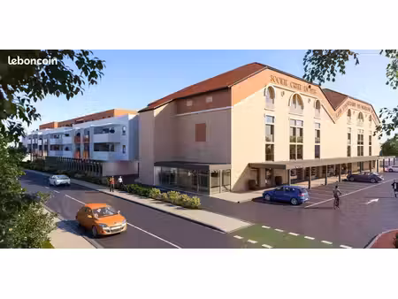 à louer : place de parking privée et sécurisée – agde