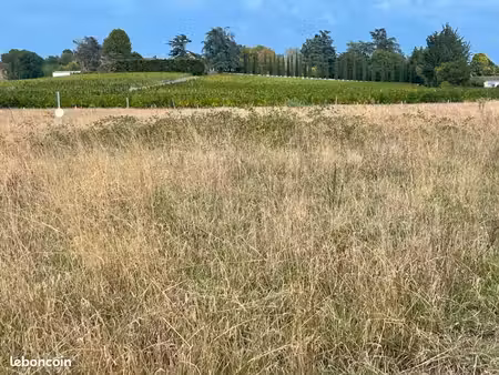 terrain 705 m² camblanes et meynac
