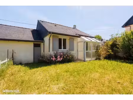pavillon t2 - guipel - 54 m²