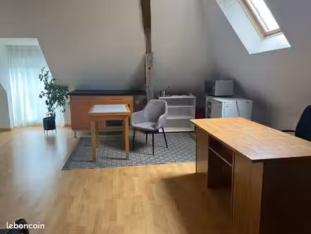 chambre meublée