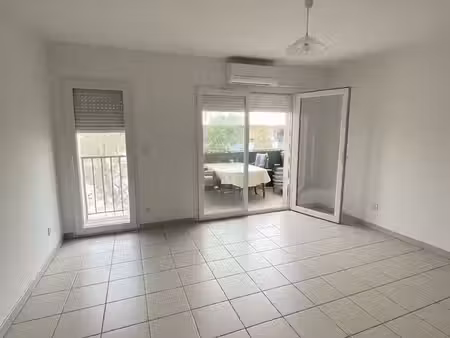 t3 de 65 m² avec terrasse  cave & parking – juvignac