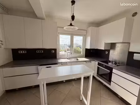 appartement 4 pièce(s) / 93.1 m2 - 37100 tours