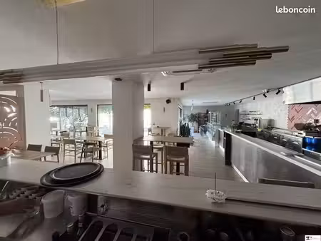 restaurant 250 m² cazeres