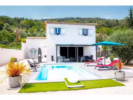 vente maison neuve 4 pièces 120 m² à saint-saturnin-lès-avignon (84450)  455 900 €