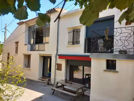 maison de village 6 pièces 187 m²