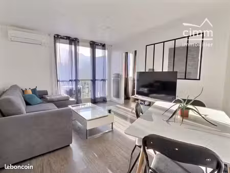 appartement 3 pièces 54 m²