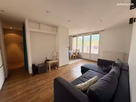 appartement 3 pièces 52 m²